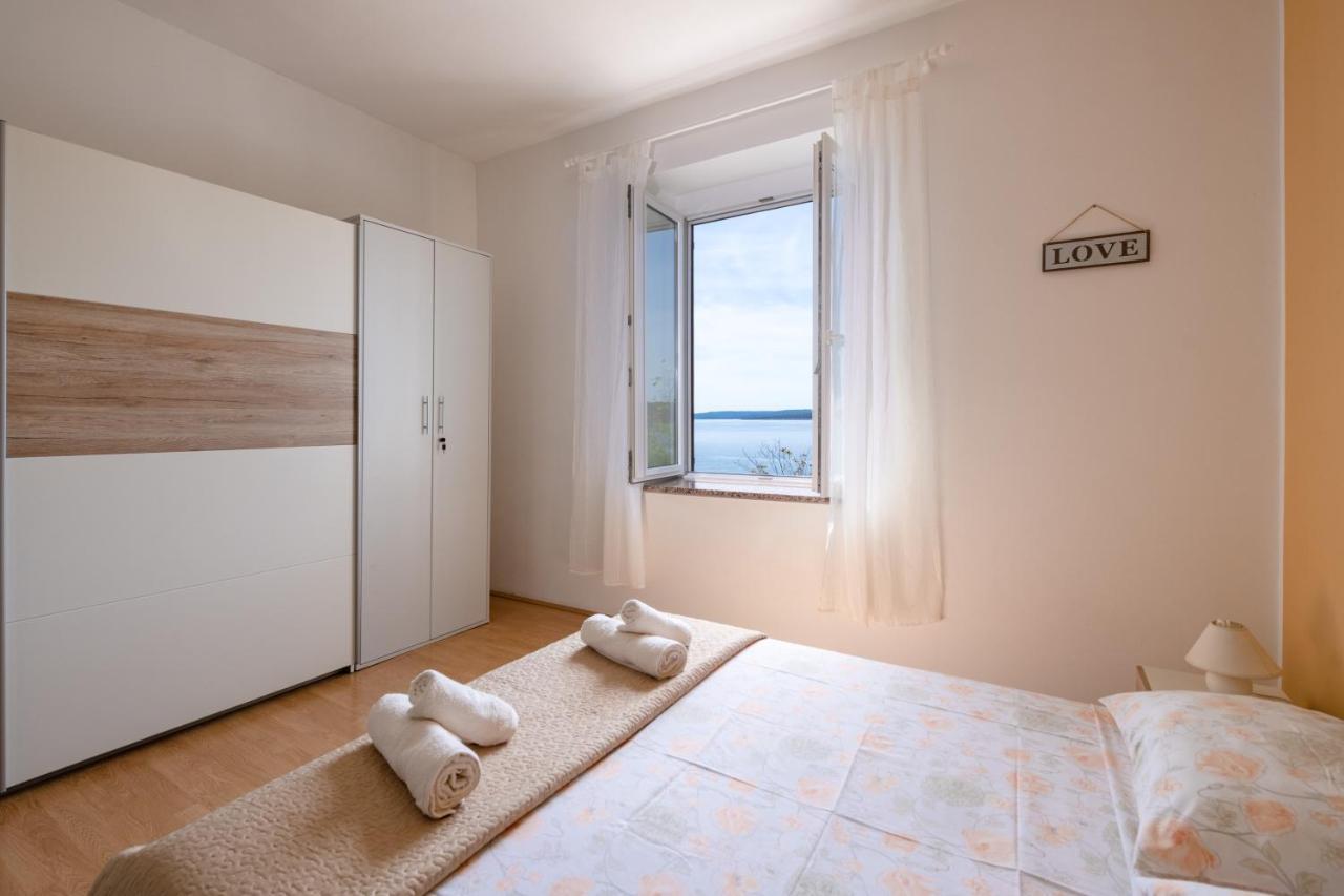 Apartment Dobric Koromačno Екстериор снимка